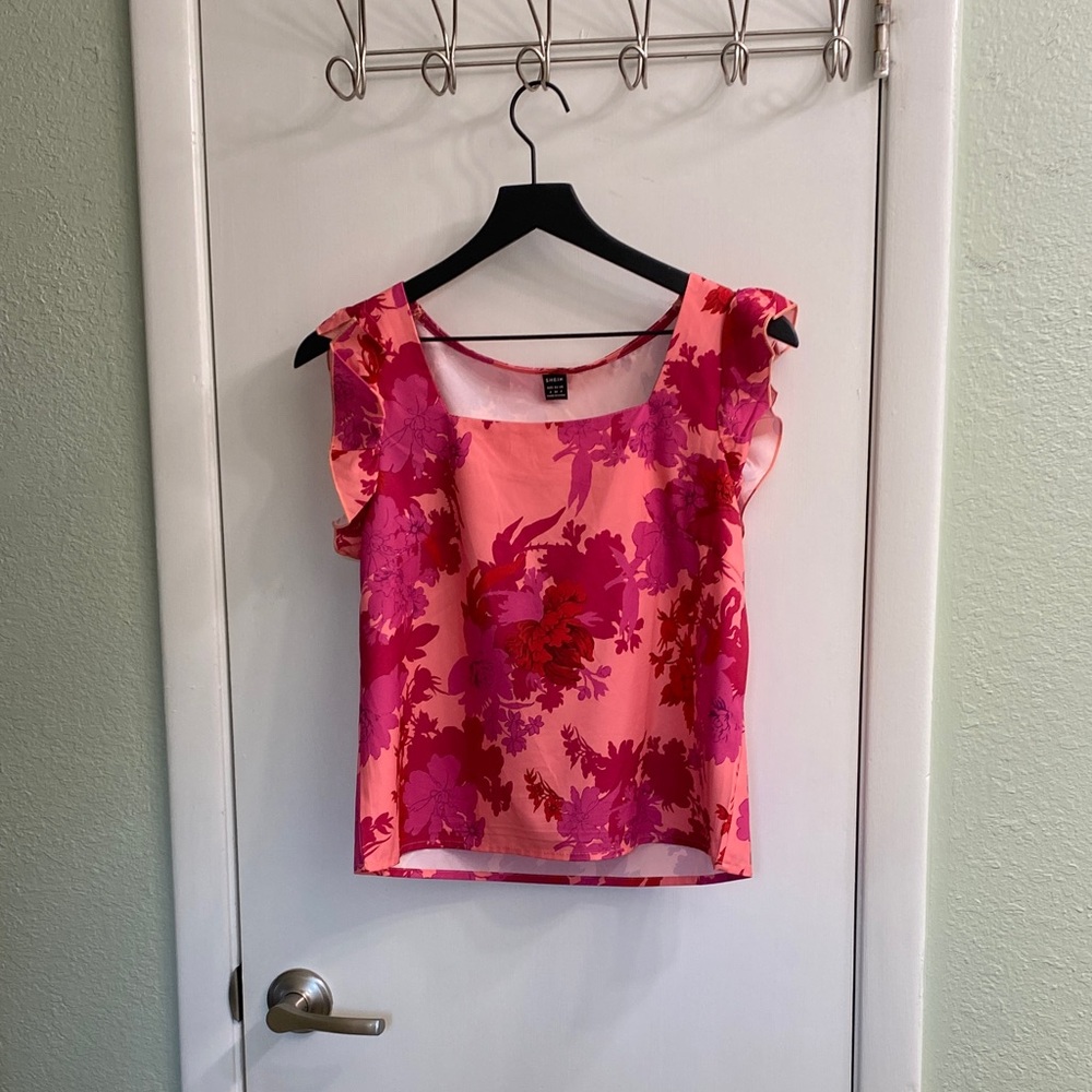 SHEIN Pink Floral Ruffle Blouse